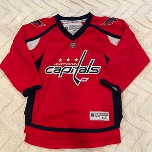 Boys Red Capitals Jersey Size Youth (4-7)